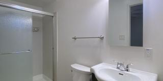 5644 Walnut Avenue Gallery 20