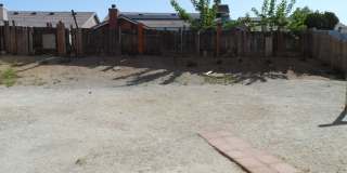 3 Bedrooms, 2 Bathrooms, approx. 1392 sq. ft., 2 Car Garage, Covered Patio, Fenced, Play house, Gallery 54