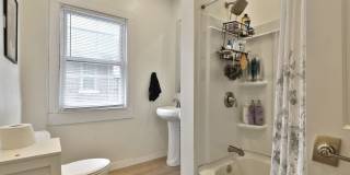 Massive Newly Renovated 11-Bedroom House on E. 14th  – Prime Campus Location! Gallery 36