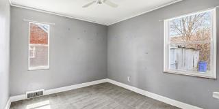16605 Freeland Street Gallery 16