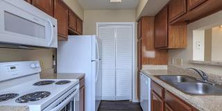 Hunters Creek Gallery 1