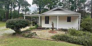 9231 Smith LaneGuest House Gallery 9