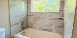 Newly Painted Germantown Home Minutes Away From Thornwood Market Row. Pets Are Welcome With Owner's Approval, Fees Will Apply. Gallery 26