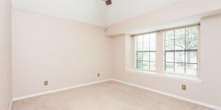 1767 Eaglewood Dr. Gallery 15