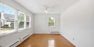 635 Daniels Street Gallery 4