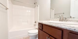 Spacious 4-Bedroom Home with Large Yard and Dual Garages in Cookeville Gallery 28