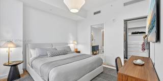 2678 Tigertail Avenue Gallery 3