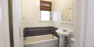 126 N Sycamore Ave Gallery 16