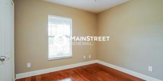 2617 43rd Street West Gallery 12