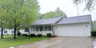 3 Bedroom 2 Bathroom Home in Goshen! Gallery 1
