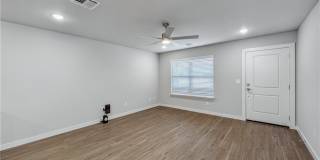 6407 NW Kathleen Street Gallery 2