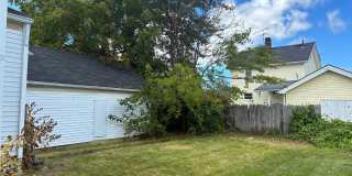 Charming 3 Bed Property at Prime Location Gallery 26
