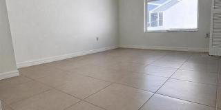 2916 DICKENS CIRCLE Gallery 15