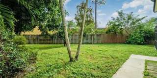 1317 Periwinkle Place Gallery 25