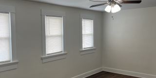 1925 Brookline Avenue Gallery 12