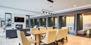 The Fenley Gallery 16