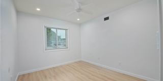 10533 Hillview Gallery 14