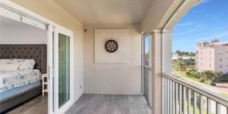 1020 Swallow Avenue 302 Gallery 31