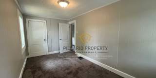 Updated 3 Bedroom, 1.5 Bathroom, Grace Tuxedo Beauty Available NOW! Gallery 12