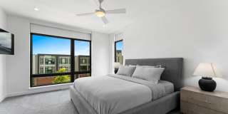 Luxury 3 Story Condo in Exclusive Titletown District Gallery 36