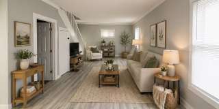 3 Bedrooms with Fenced In Yard + Garage Gallery 1