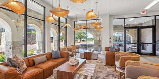 Lavella Gallery 13