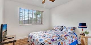 1400 S Crestwood Court S Gallery 20