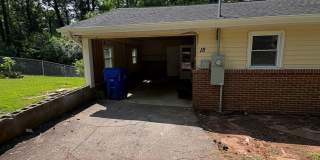 Great Location in Greenville 3 Bedroom 1.5 Bath  Minutes from Downtown!! Gallery 4