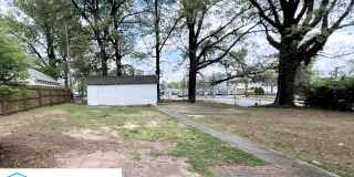 252 East Edwin Circle Gallery 20