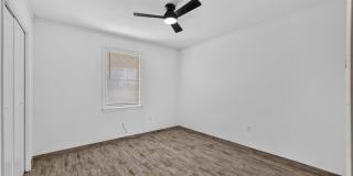 2714 Mile 17 1/2 Street Gallery 11