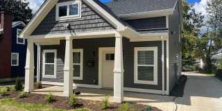 Pre-Leasing Now for 2026 UK School Year! Gallery 19