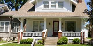 Spacious 4 Bed / 2.5 Bath Home in the Heart of Kansas City! Spacious 4 Bed / 2.5 Bath Home in the Heart of Kansas City! Gallery 1