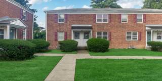 Crestwood Apartments Gallery 3