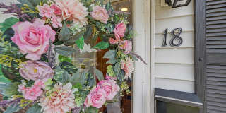 18 Heath Lane Gallery 2