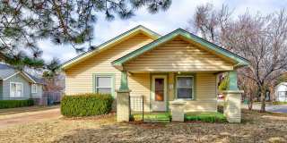 Charming Gem on Historic Boulevard! Gallery 1