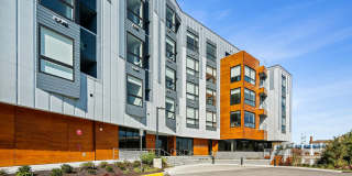 River House Apartments Gallery 60