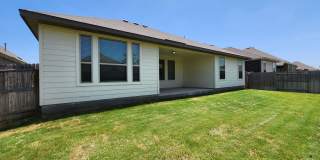 4/3/2 with office Near Gruene / Fridge Included / Loaded with Amenities / Large Backyard / CISD Gallery 38