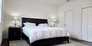 202 NE 36th Ter Gallery 32