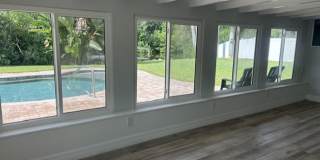 Beautiful 2/2 with dock and boat access Gallery 27