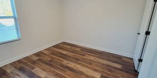 Spacious 4BR/.5BA Home in Steele Creek Gallery 5