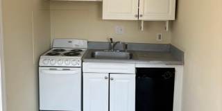 NOW LEASING — Bungalow Tiny Home In Winston-Salem! Gallery 6