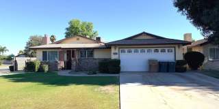 Comfortable 3BD/2BA Home in Bakersfield's 93309 — Small Pets Welcome! Gallery 1