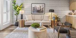 Intro Burbank Gallery 12