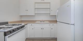 Country Club Apartments Gallery 7