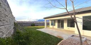 60 740 North Gallery 22