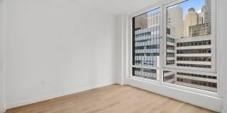 135 E 47TH Street Gallery 10