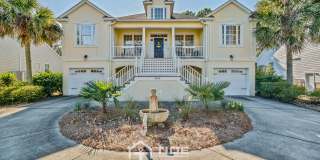 Spacious Retreat in Mt. Pleasant Gallery 1