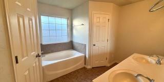 1005 Westridge Drive Gallery 24