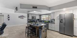 4716 W CHRISTY Drive Gallery 17