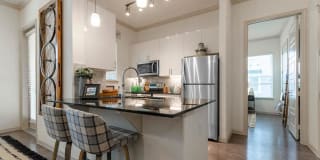 Berkshire Creekside Gallery 1